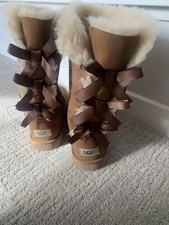 Stivali UGG marroni con