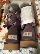 Stivali Ugg Bailey con 2