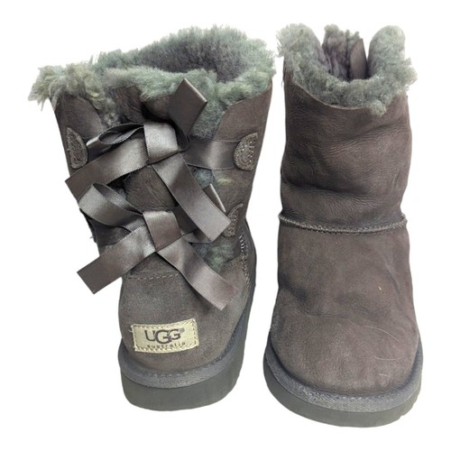 Stivali ugg corti bailey - bailey, ii